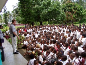 Barney capitivates school children in Luganville